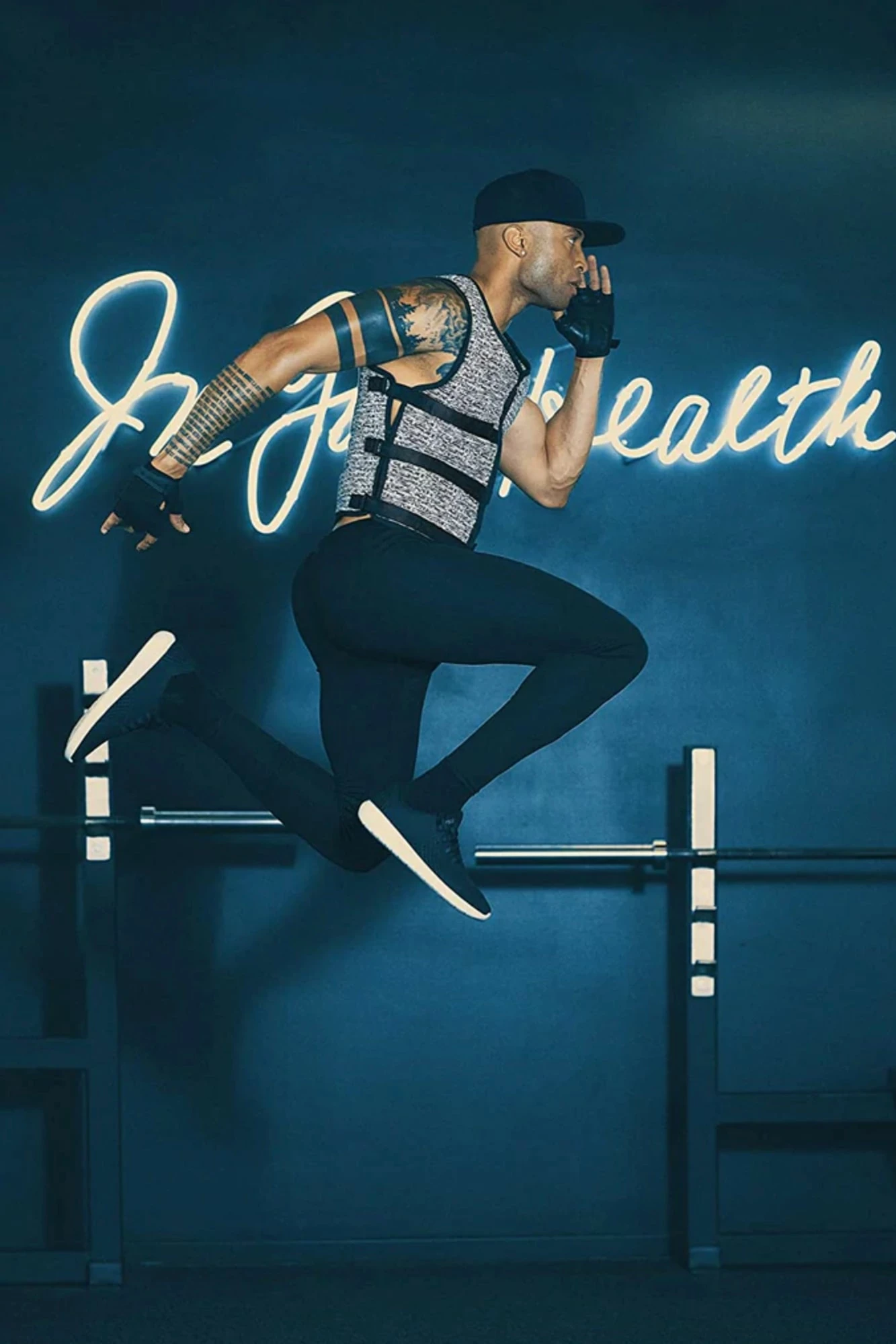 MiR Super Slim Air Flow Weighted Vest - Image 4