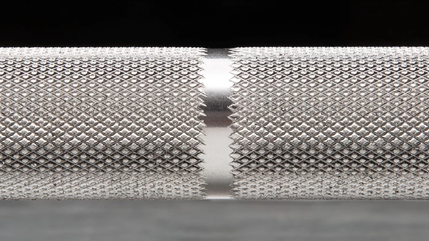 Rogue Fitness Rogue 45LB Ohio Power Bar - Stainless Steel - Image 3