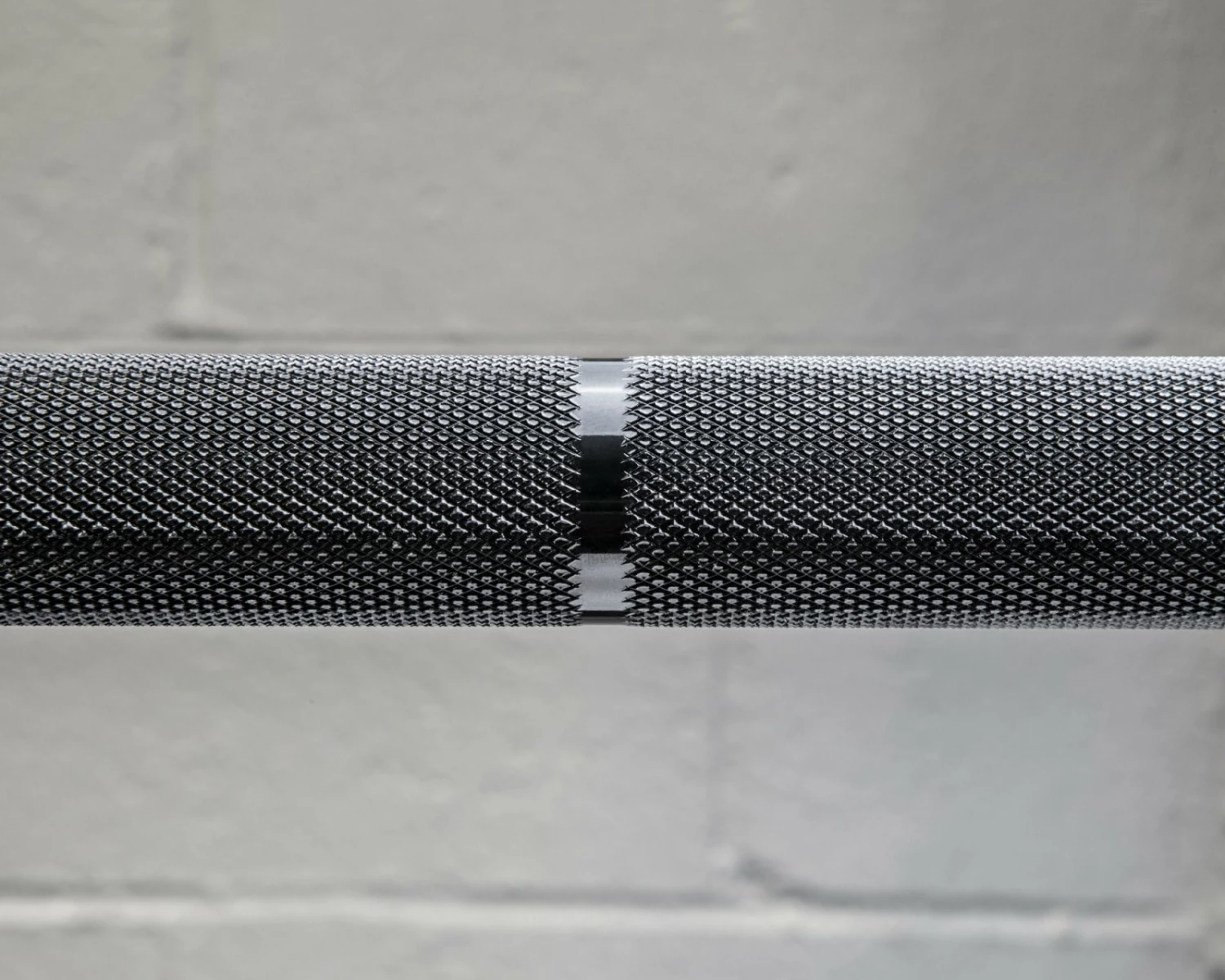 Rogue Fitness Rogue 20KG Ohio Power Bar - Black Zinc - Image 4