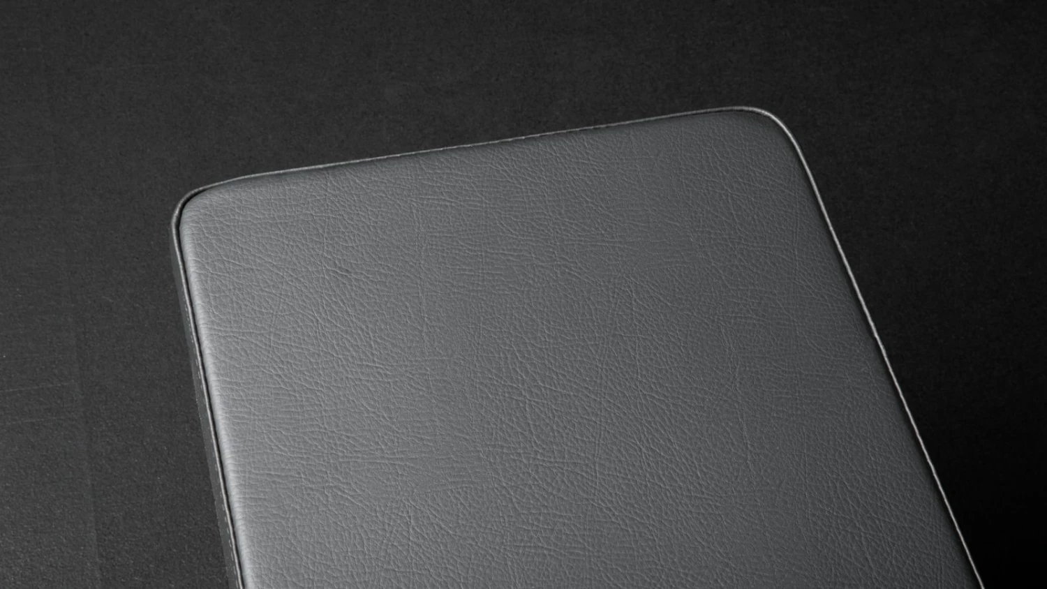 Rogue Fitness Rogue Flat Utility Bench 2.0 - Image 4