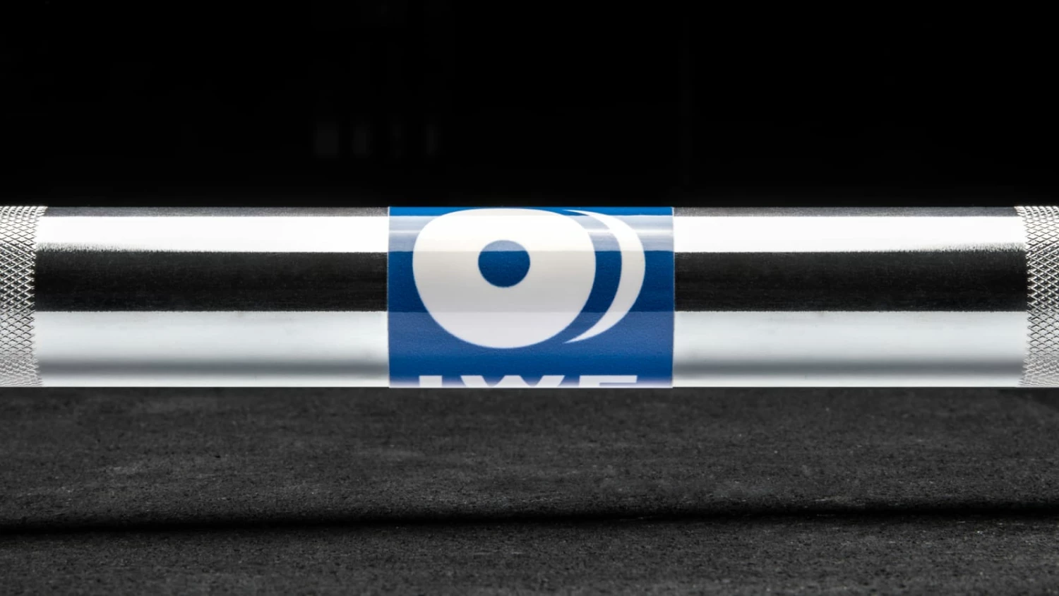 Rogue Fitness Rogue 28MM IWF Olympic Weightlifting Bar W/ Center Knurl - Bright Zinc - Image 2