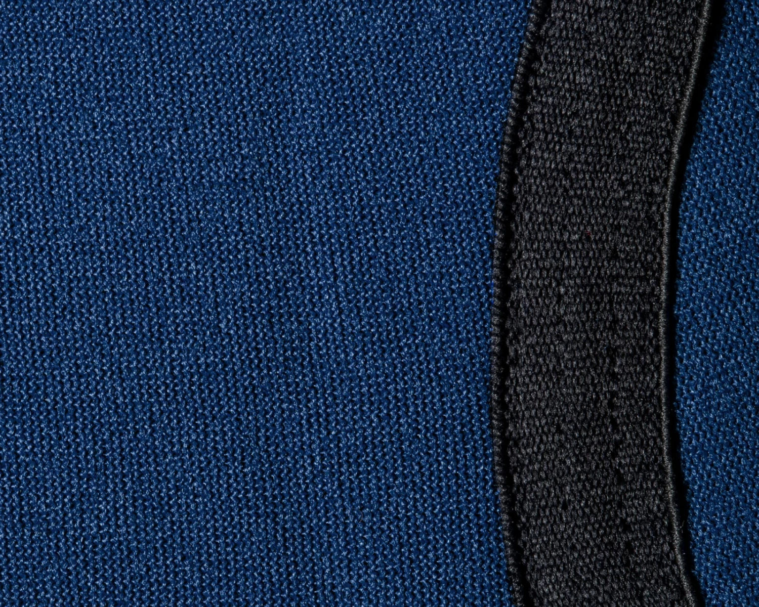 Rogue Fitness Rogue 7MM Knee Sleeve - Pair - Image 3