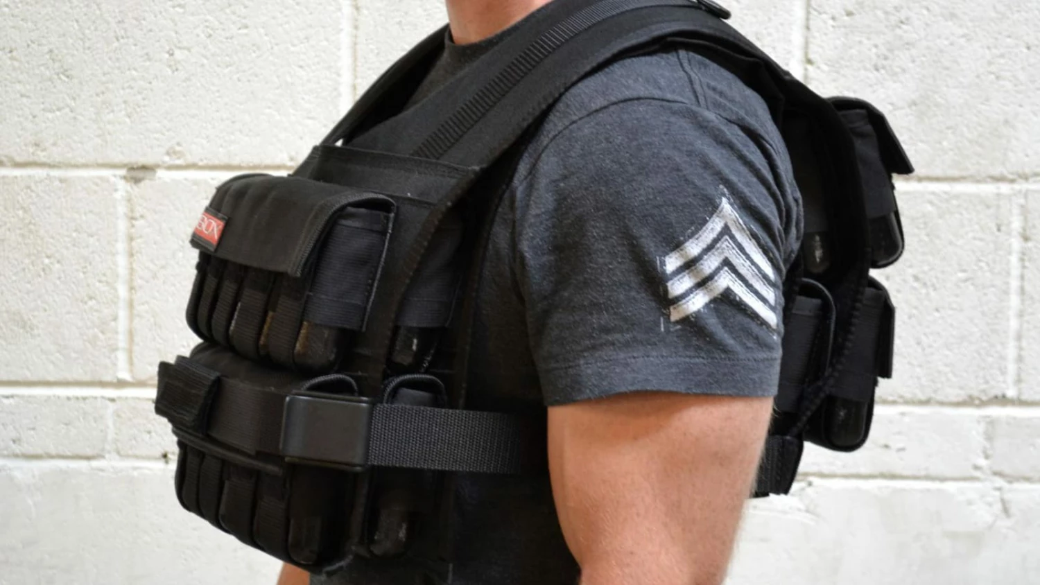 BOX 100LB Straightjacket Vest - Image 2